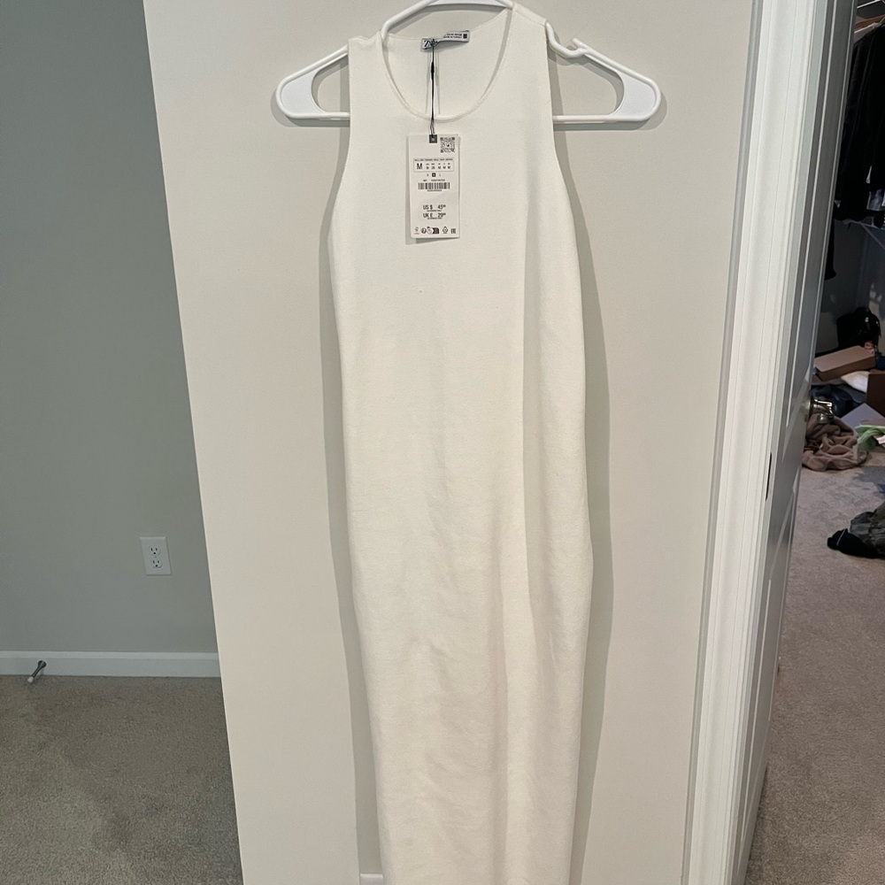 Elegant White Sleeveless Dress Zara